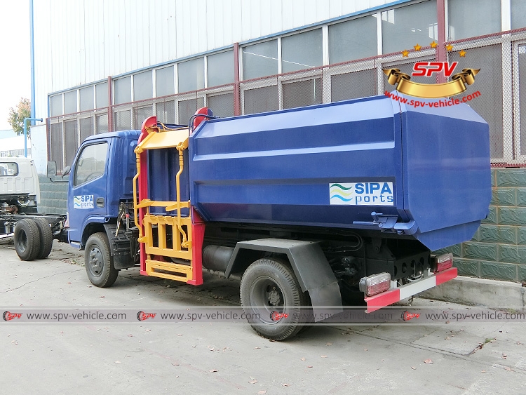 4 CBM Side Loder Dongfeng-LB 4 CBM Side Loder Dongfeng-LB